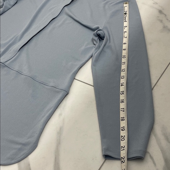 LAUREN Ralph Lauren Women's Light Blue Tunic Blouse Sz L - Picture 10 of 11